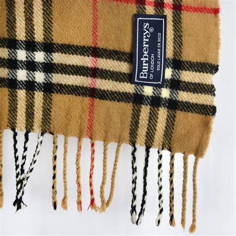 bufanda burberry precio|used burberry scarves.